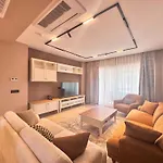Privia By Seven For Life Villa